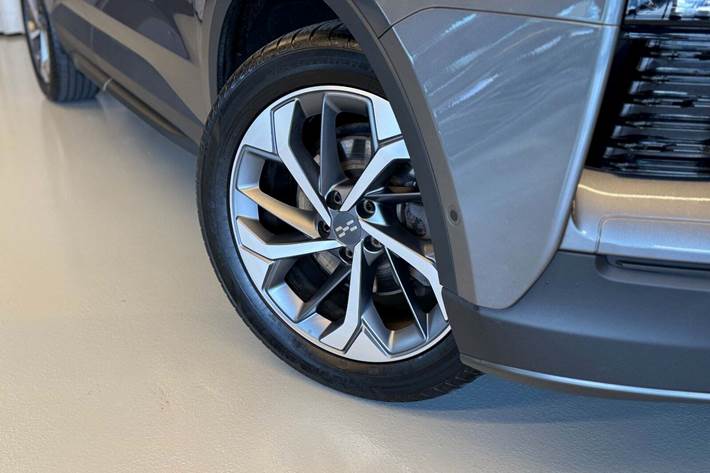 Grå Aiways U5 fra 2022