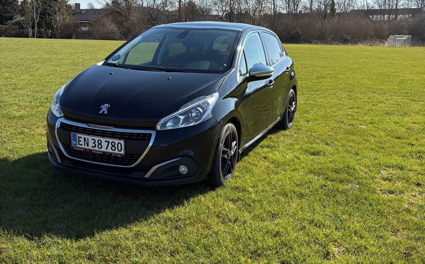 Peugeot 208 1,6 BlueHDI 100 hk 5D