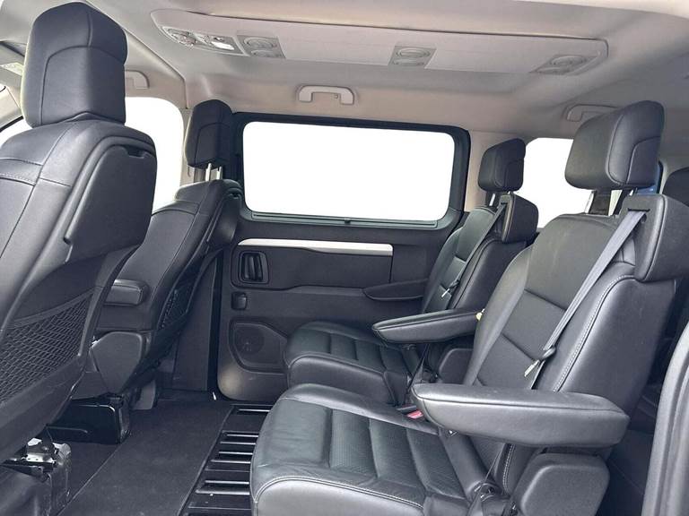 Peugeot e-Traveller 50 L2 Active