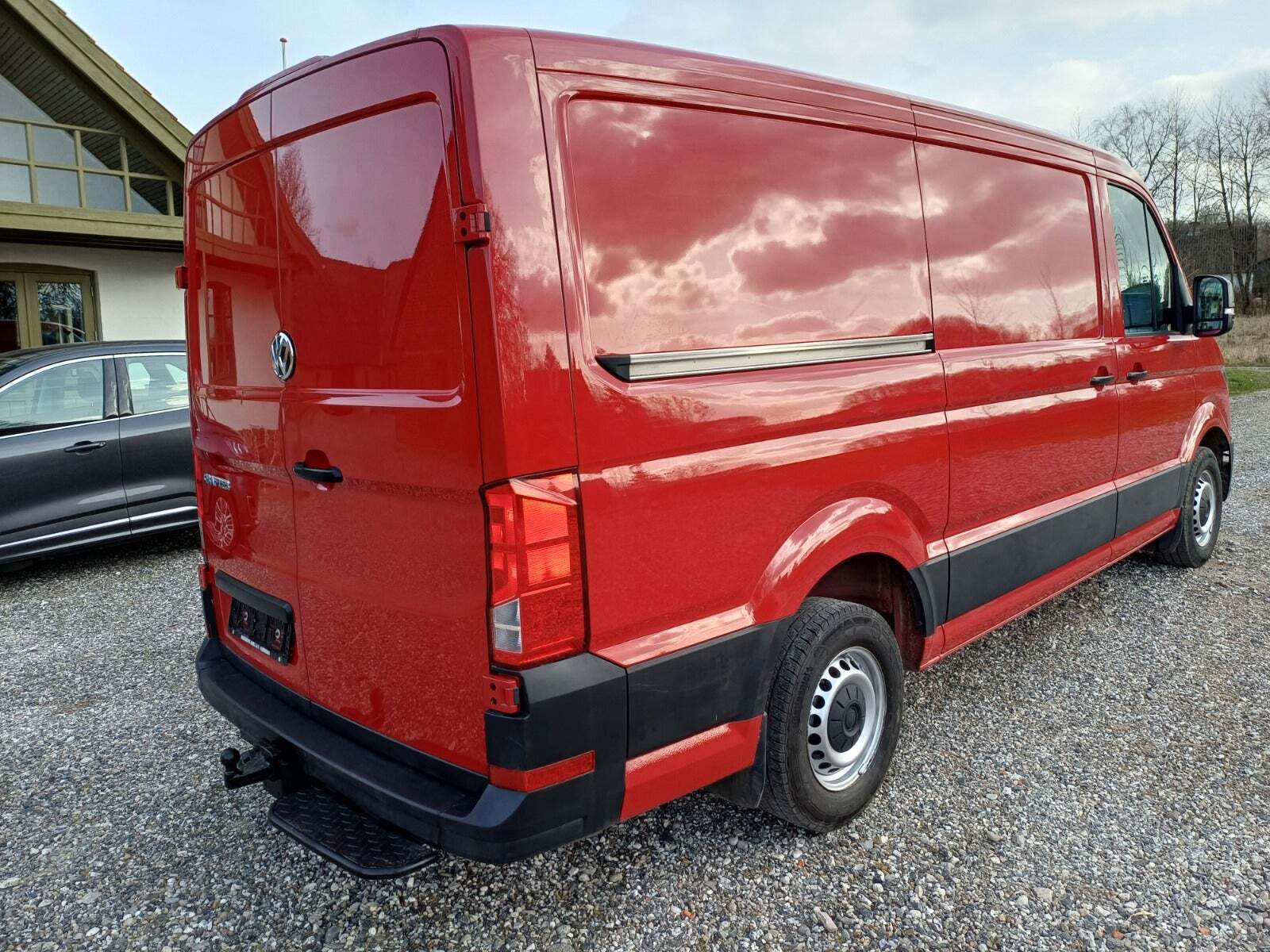 VW Crafter 35 2,0 TDi 102 Kassevogn L3H2