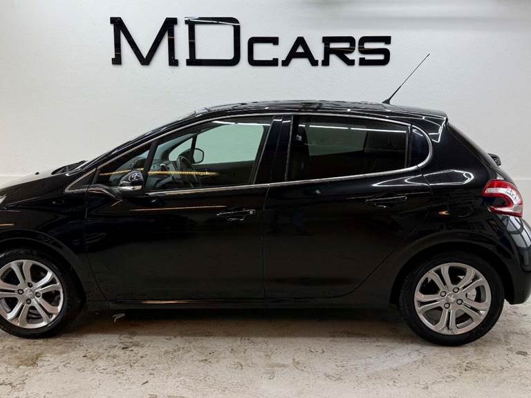 Peugeot 208 1,2 PureTech 82 Allure Sky