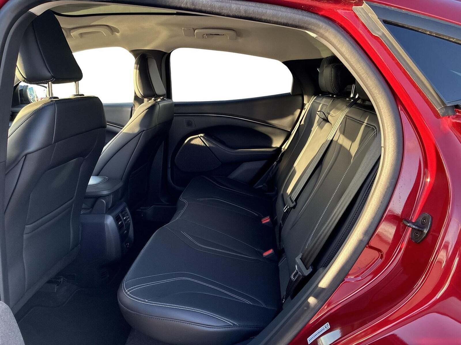 Ford Mustang Mach-E 70 Standard Range