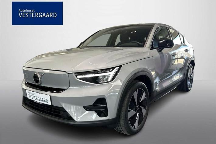 Grå Volvo C40 fra 2024 set udefra