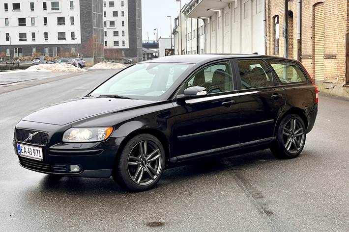 Sort Volvo V50 fra 2006