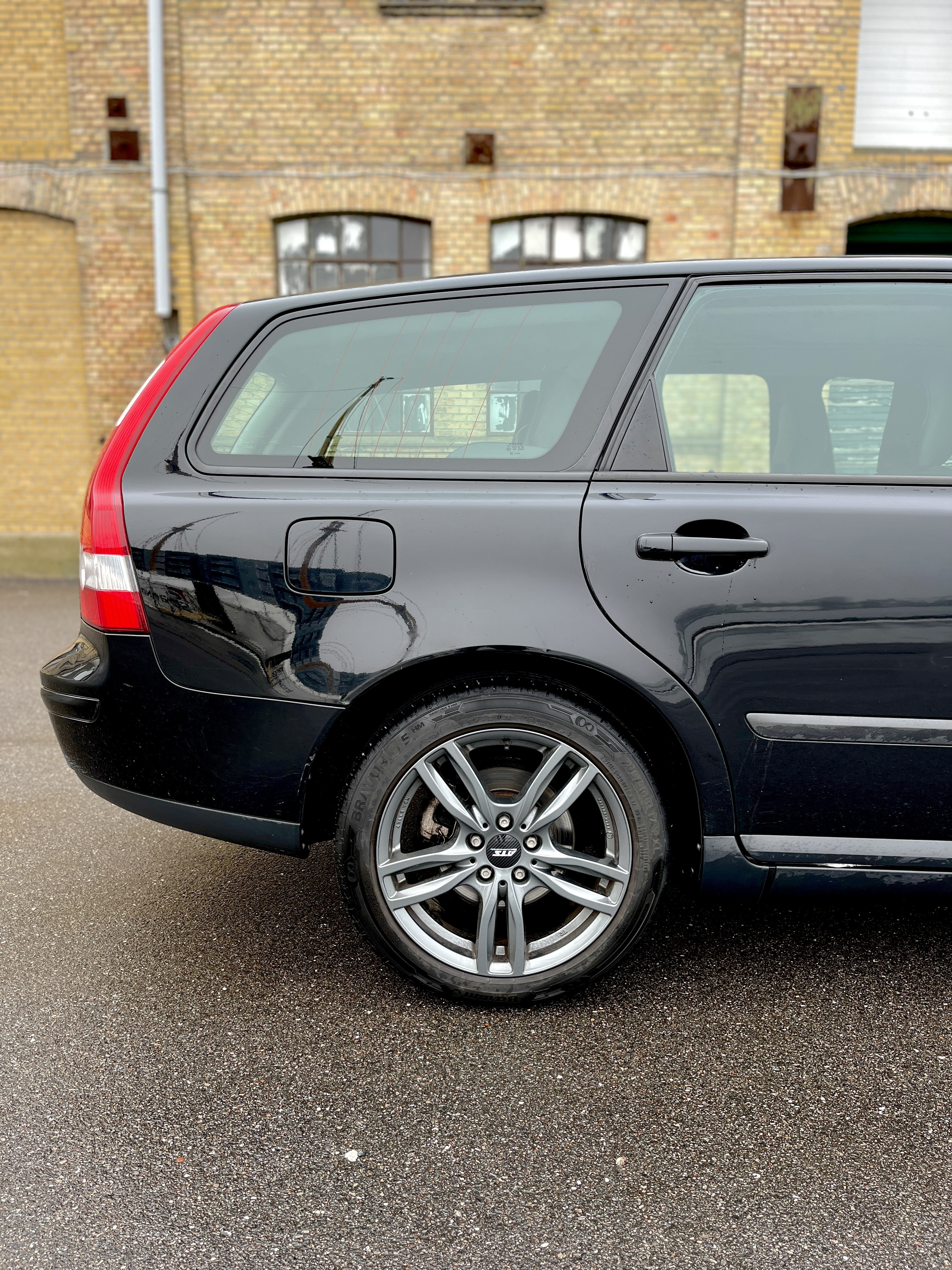 Volvo V50 1,8 Momentum (nysynet)