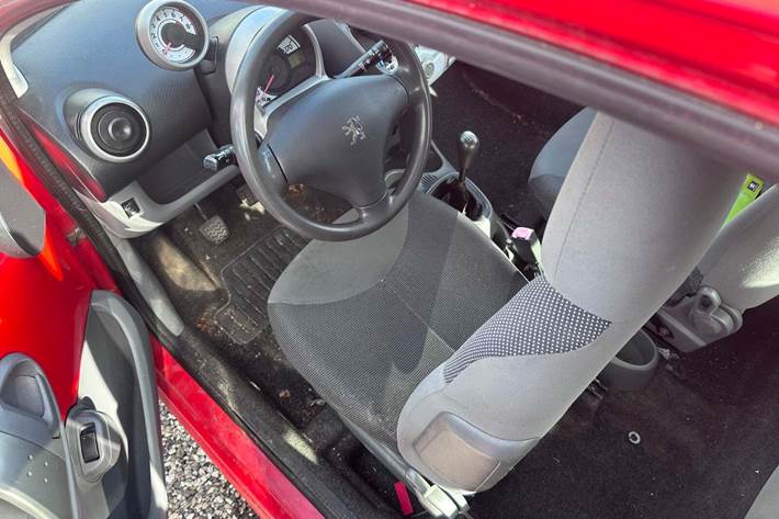 undefined Peugeot 107 fra 2008