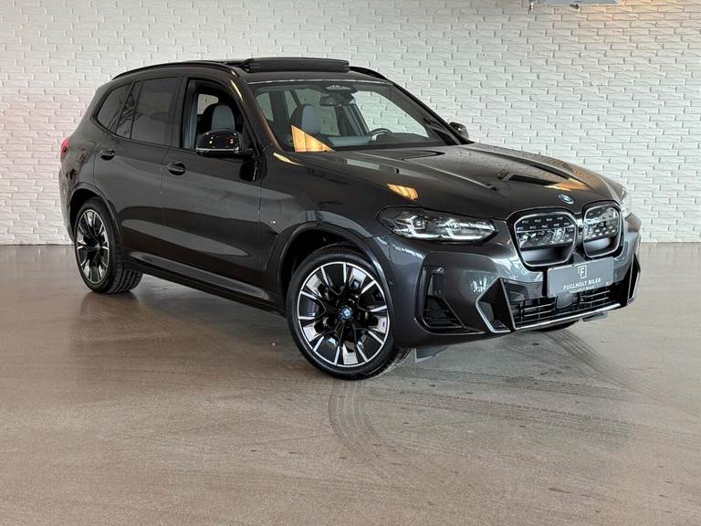 BMW iX3 Charged Plus M-Sport