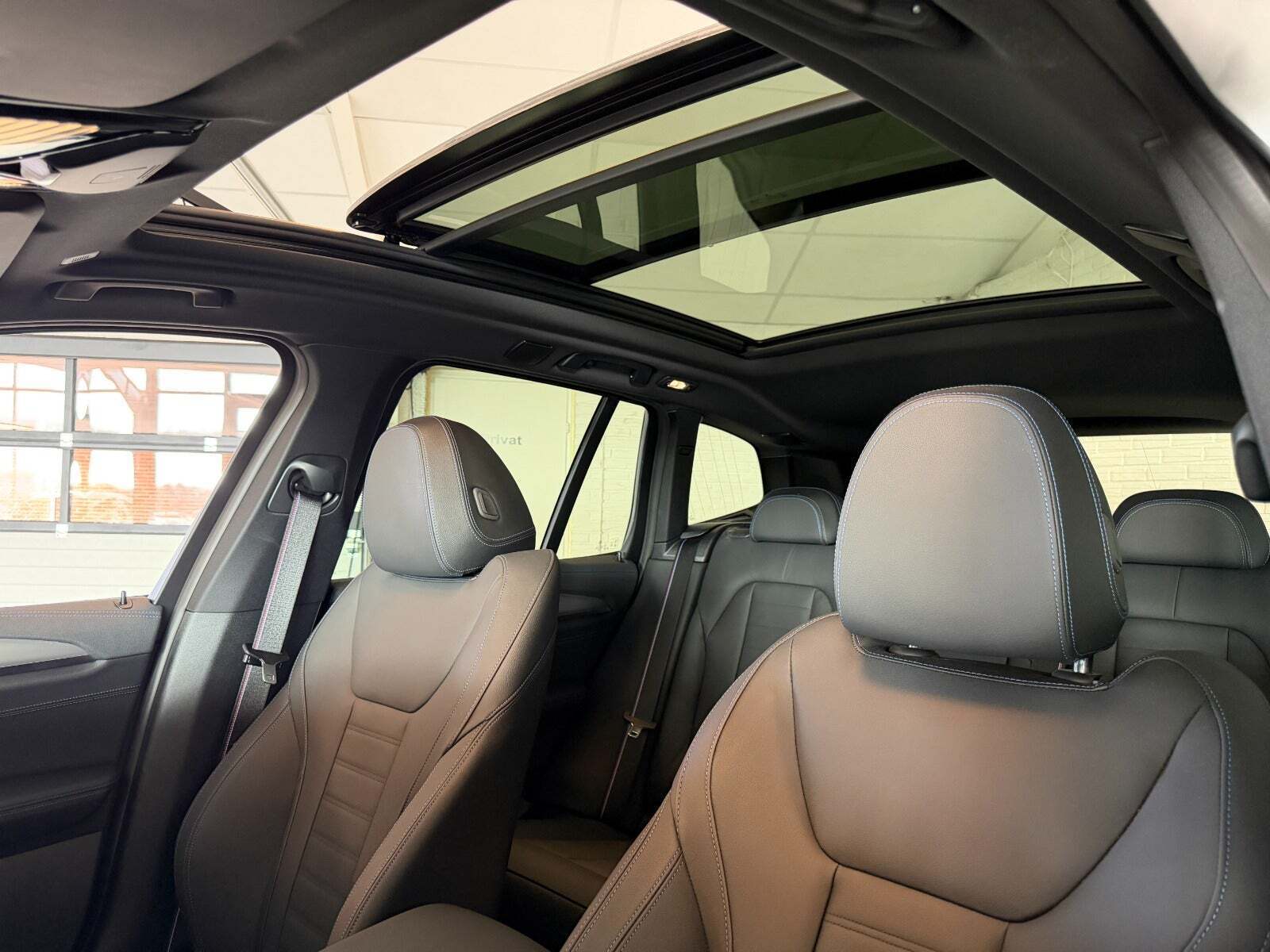 BMW iX3 Charged Plus M-Sport