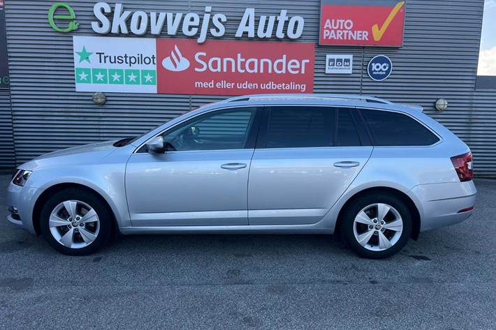 Sølv Skoda Octavia fra 2020