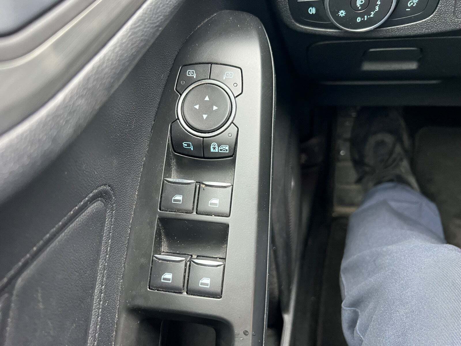 Blå Ford Focus fra 2019