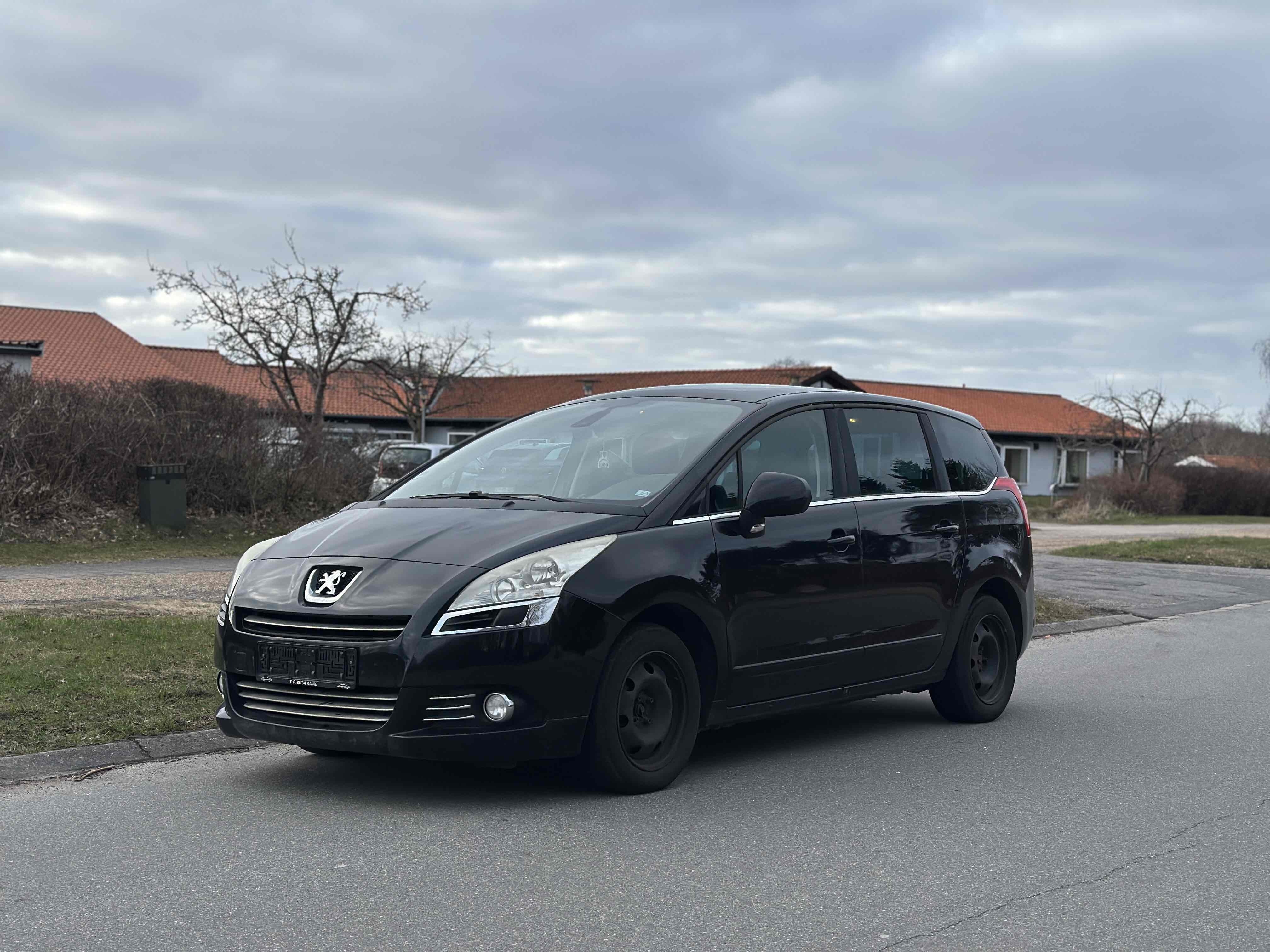 undefined Peugeot 5008 fra 2010