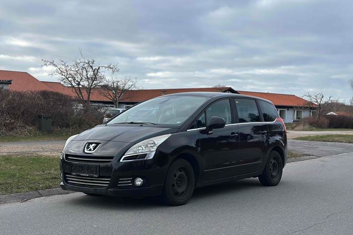 undefined Peugeot 5008 fra 2010