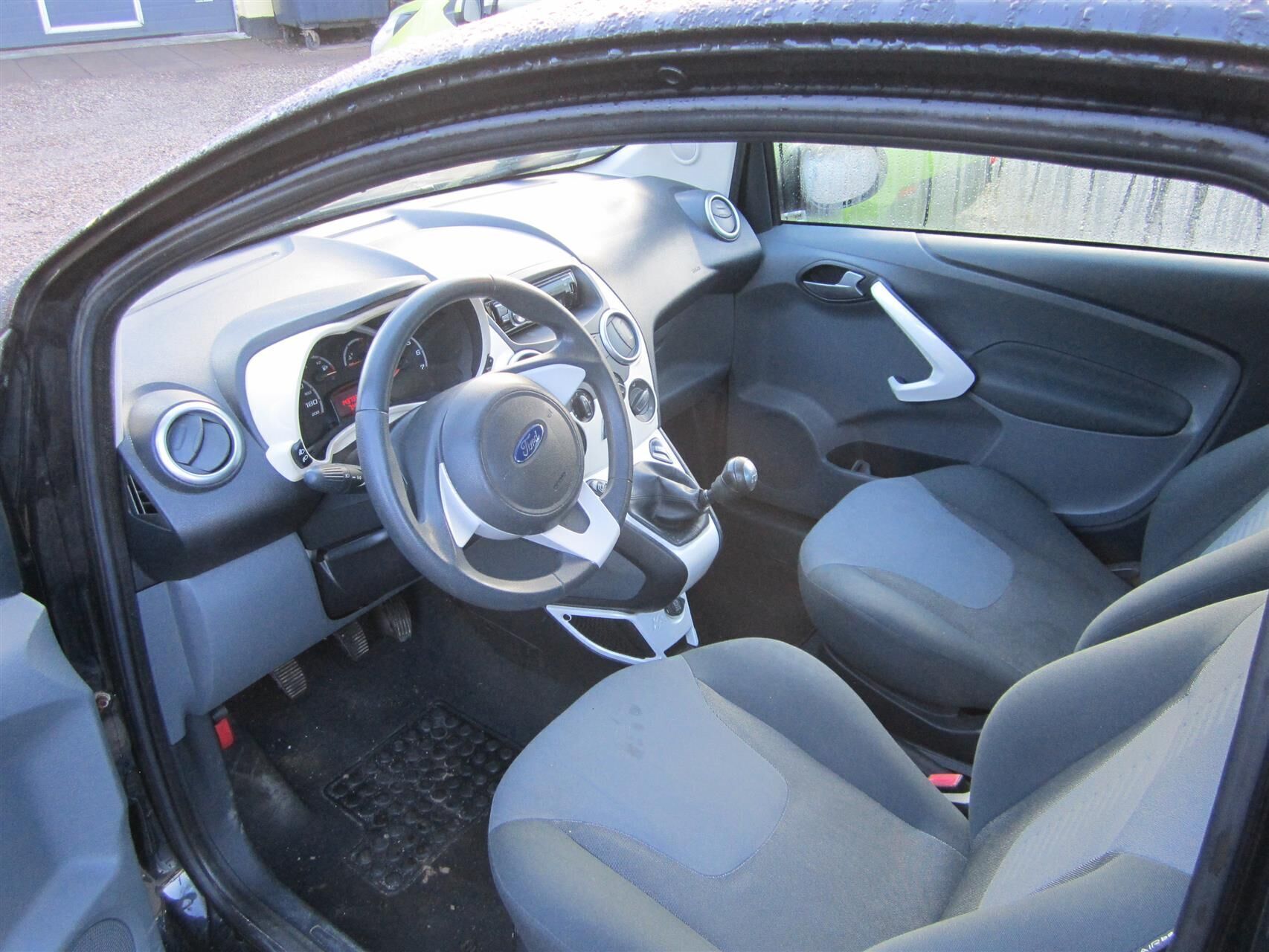 Ford Ka 1,2 Titanium 69HK 3d
