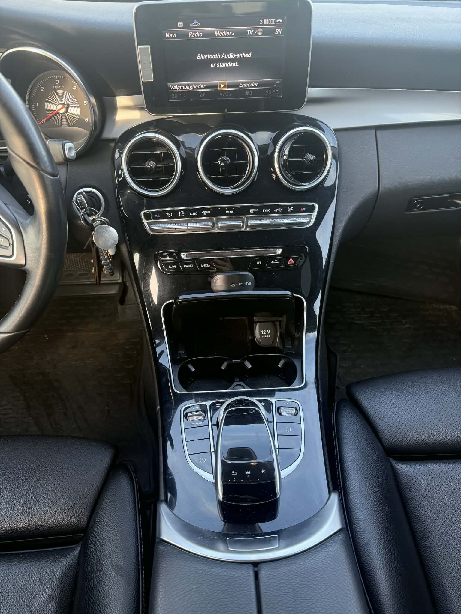 Grå Mercedes C-Klasse fra 2017