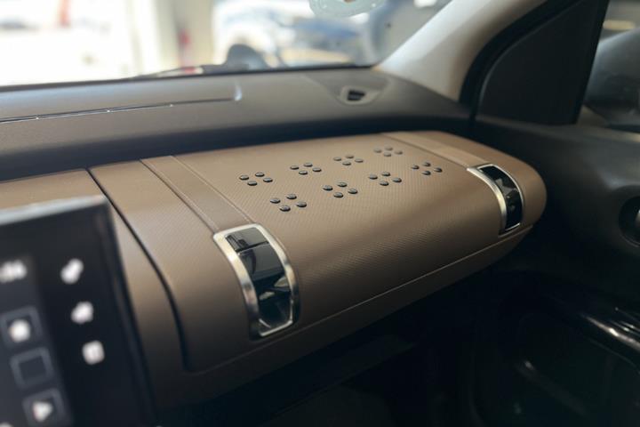 Hvid Citroën C4 Cactus fra 2015