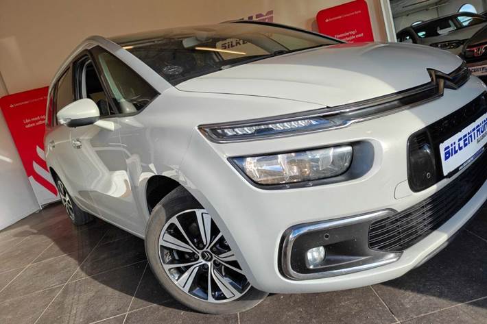 Beige Citroën Grand C4 SpaceTourer fra 2019
