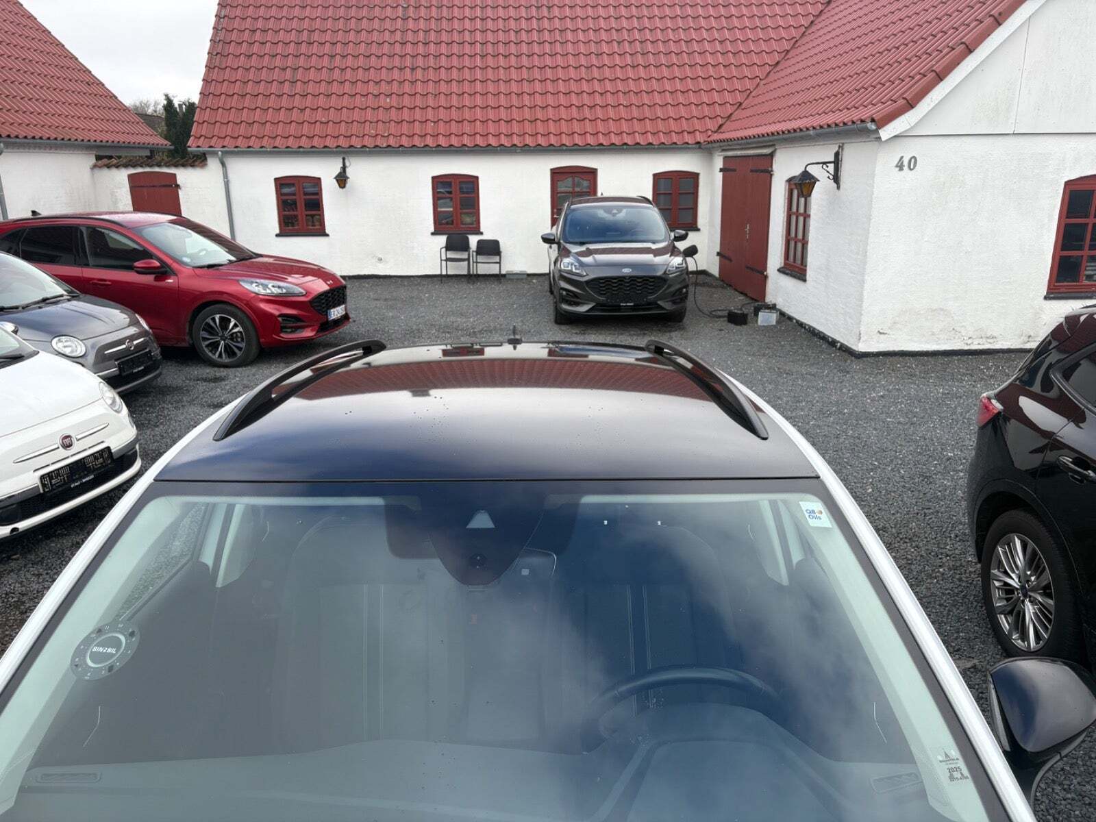 Hvid VW T-Roc fra 2019