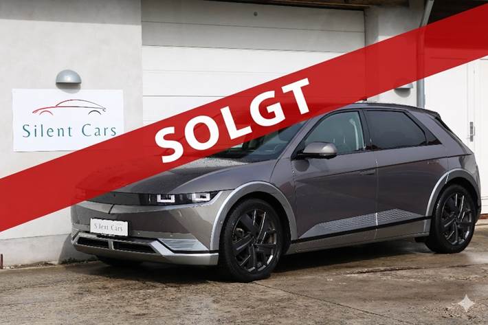 Grøn Hyundai Ioniq 5 fra 2022 set udefra