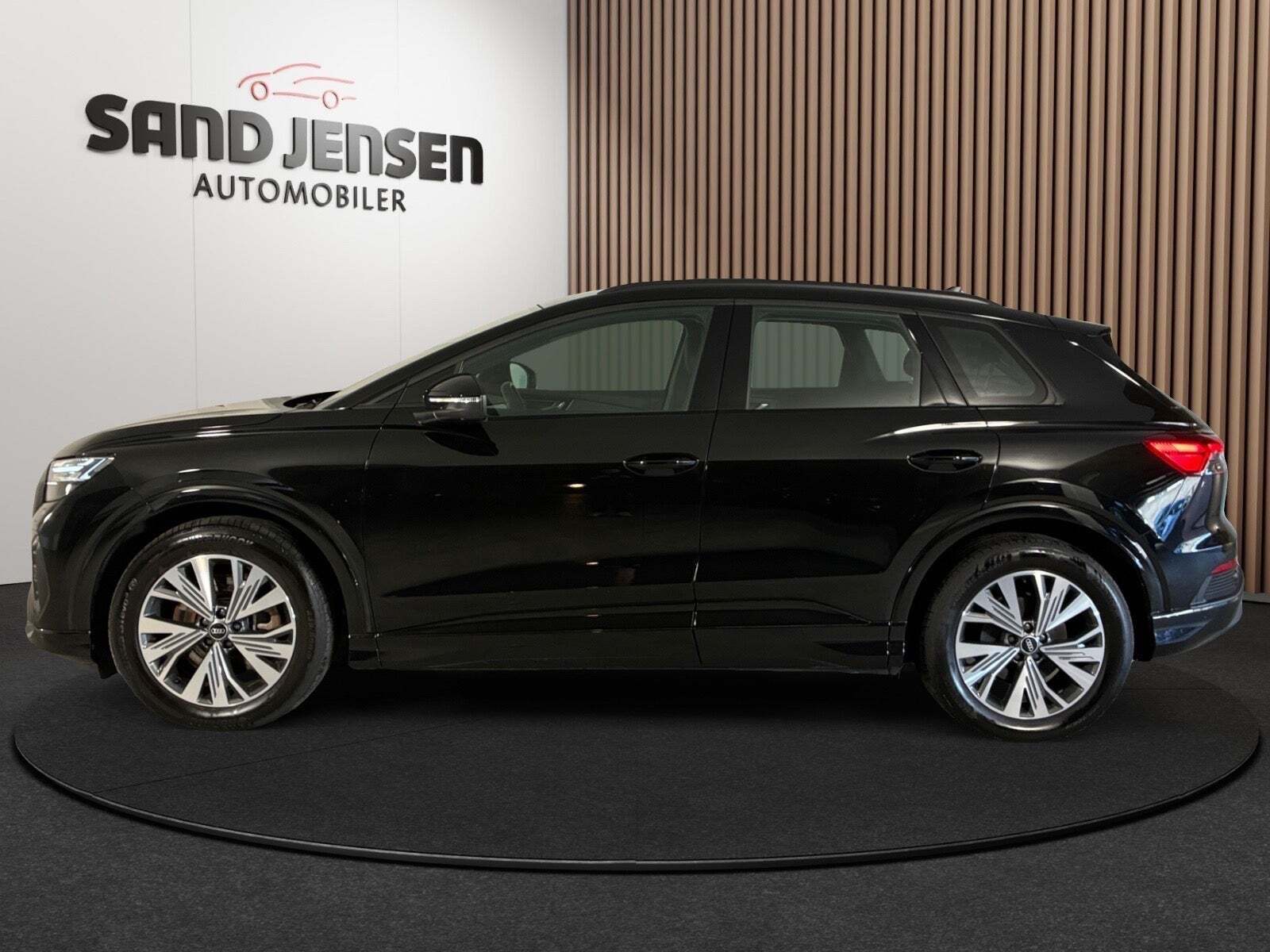 Audi Q4 e-tron 45 Progress