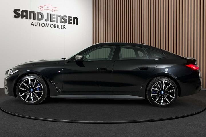 Sort BMW i4 fra 2024