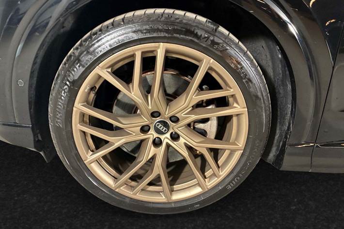 Sort Audi Q4 e-tron fra 2024