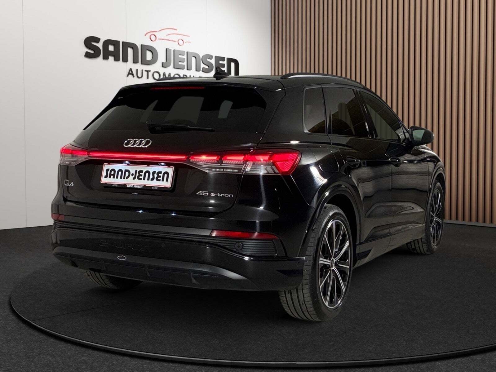 Audi Q4 e-tron 45 Ultra S-line