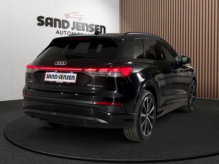 Audi Q4 e-tron 45 Ultra S-line