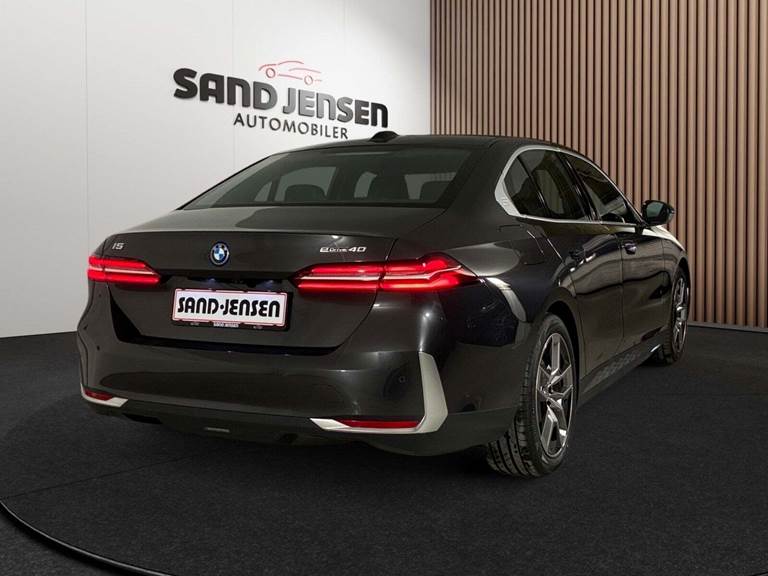 BMW i5 eDrive40 Sport Line