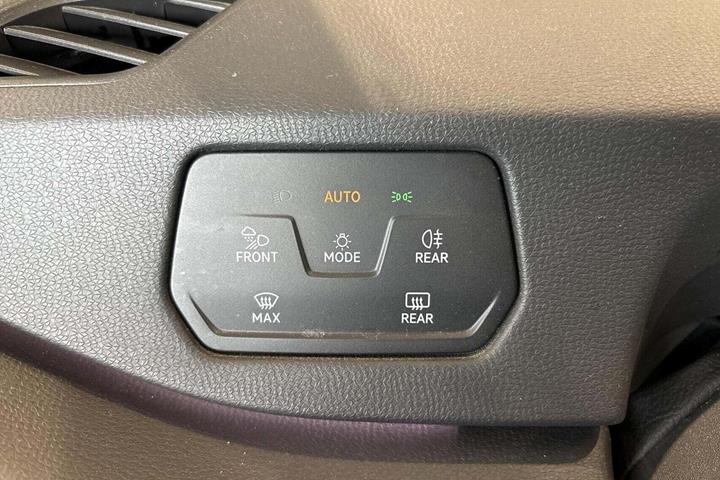 Hvid VW ID.3 fra 2023