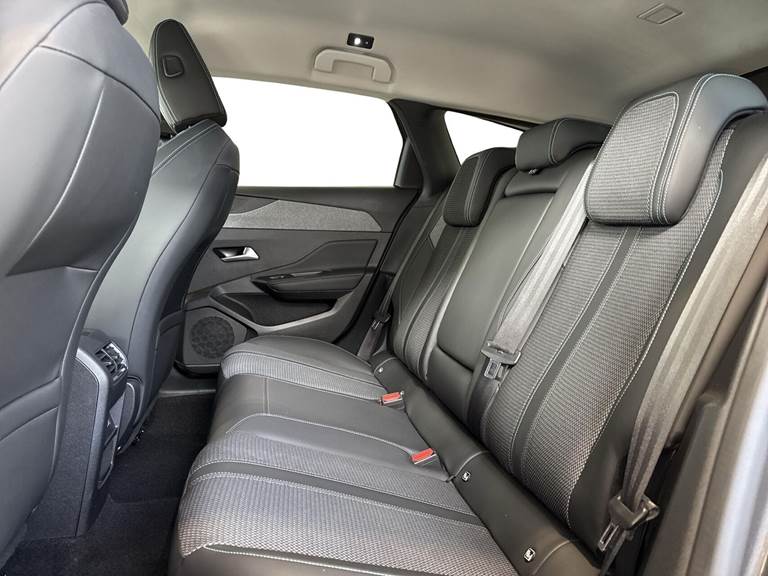 Peugeot 308 1,6 SW Plugin-hybrid First Selection EAT8 180HK Stc 8g Aut.