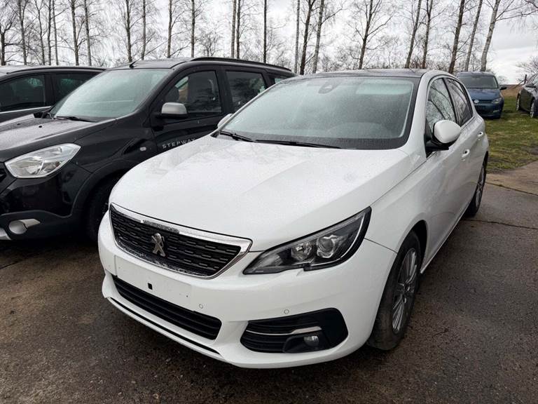 Peugeot 308 1,6 BlueHDi 120 Allure Sky