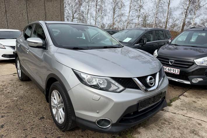undefined Nissan Qashqai fra 2017 set udefra