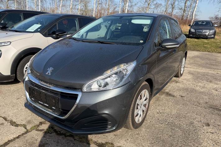 undefined Peugeot 208 fra 2017