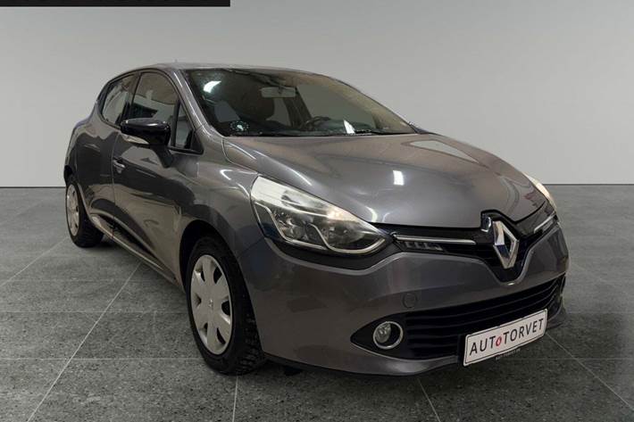 Grå Renault Clio IV fra 2014