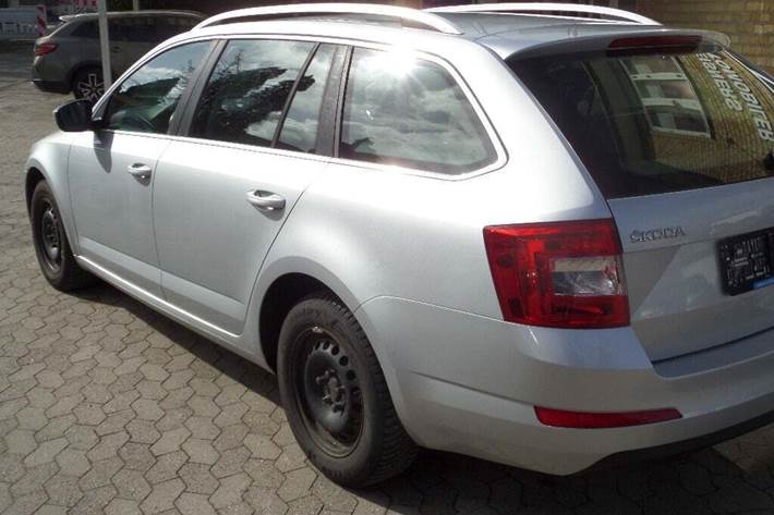 undefined Skoda Octavia fra 2015