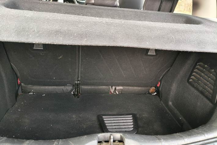 Rød Citroën C3 fra 2013