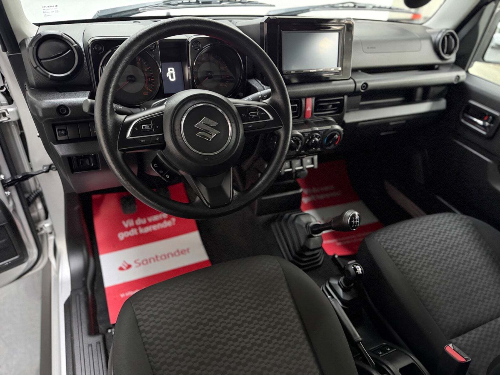 Sølv Suzuki Jimny fra 2024