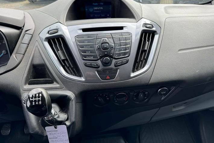 Sølv Ford Transit Custom 270 L1 fra 2015