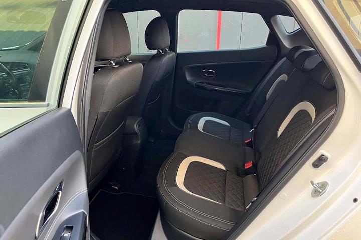 Hvid Kia Ceed fra 2016