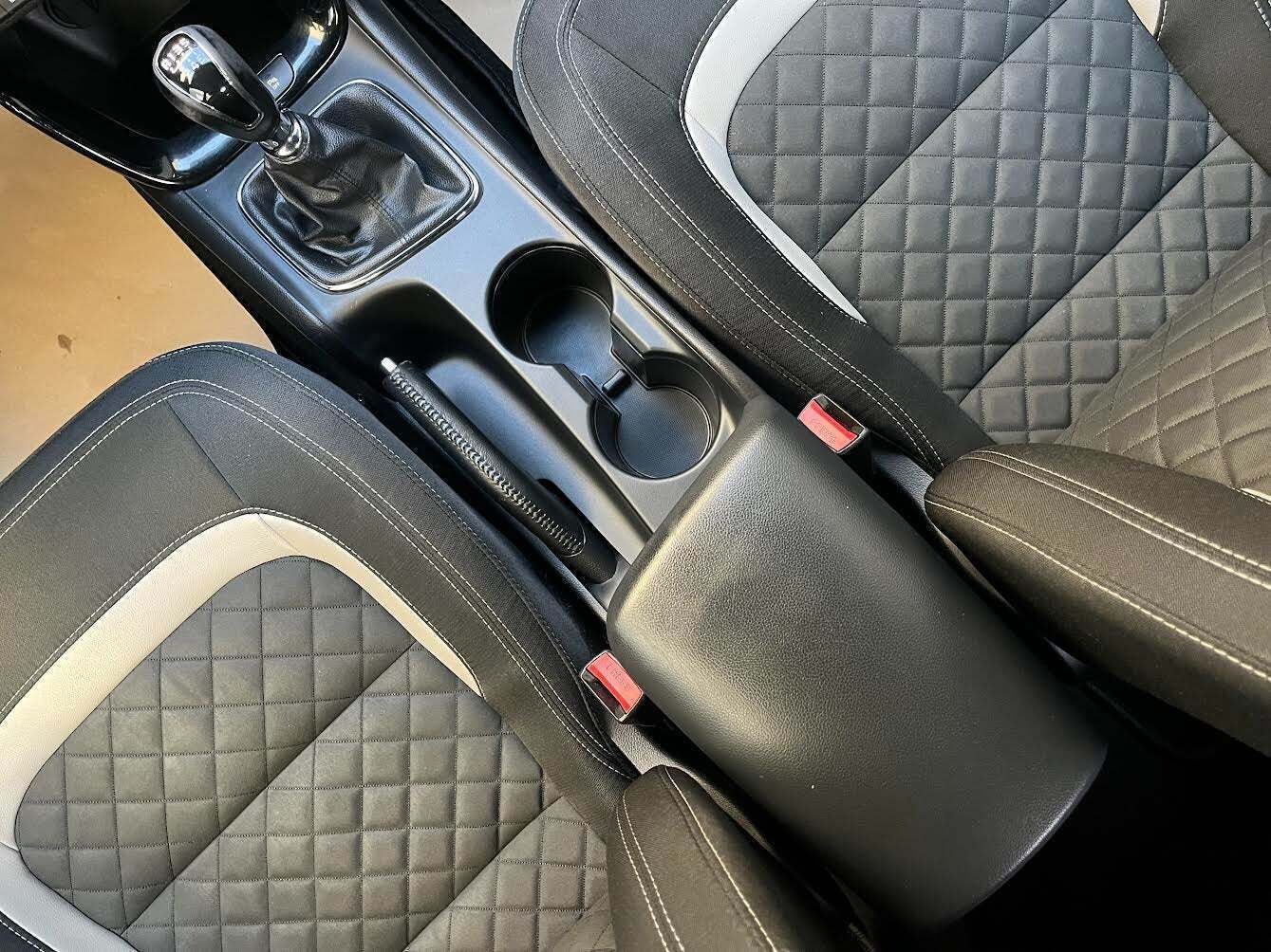 Hvid Kia Ceed fra 2016