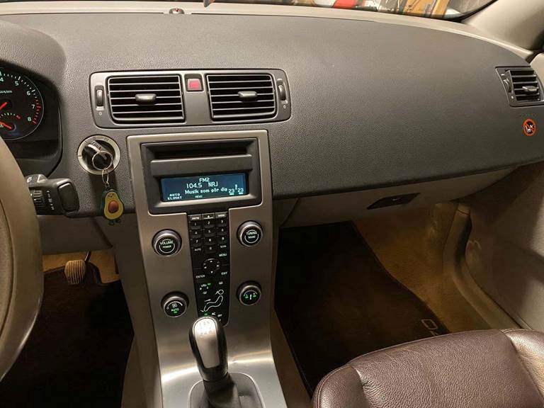 Volvo C70 2,4 140 Momentum