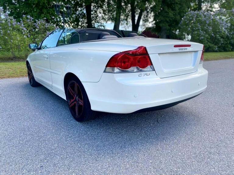 Volvo C70 2,4 140 Momentum