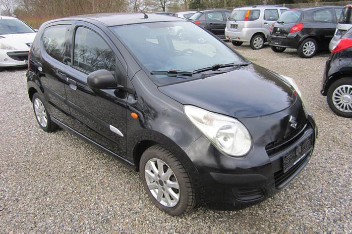 undefined Suzuki Alto fra 2010