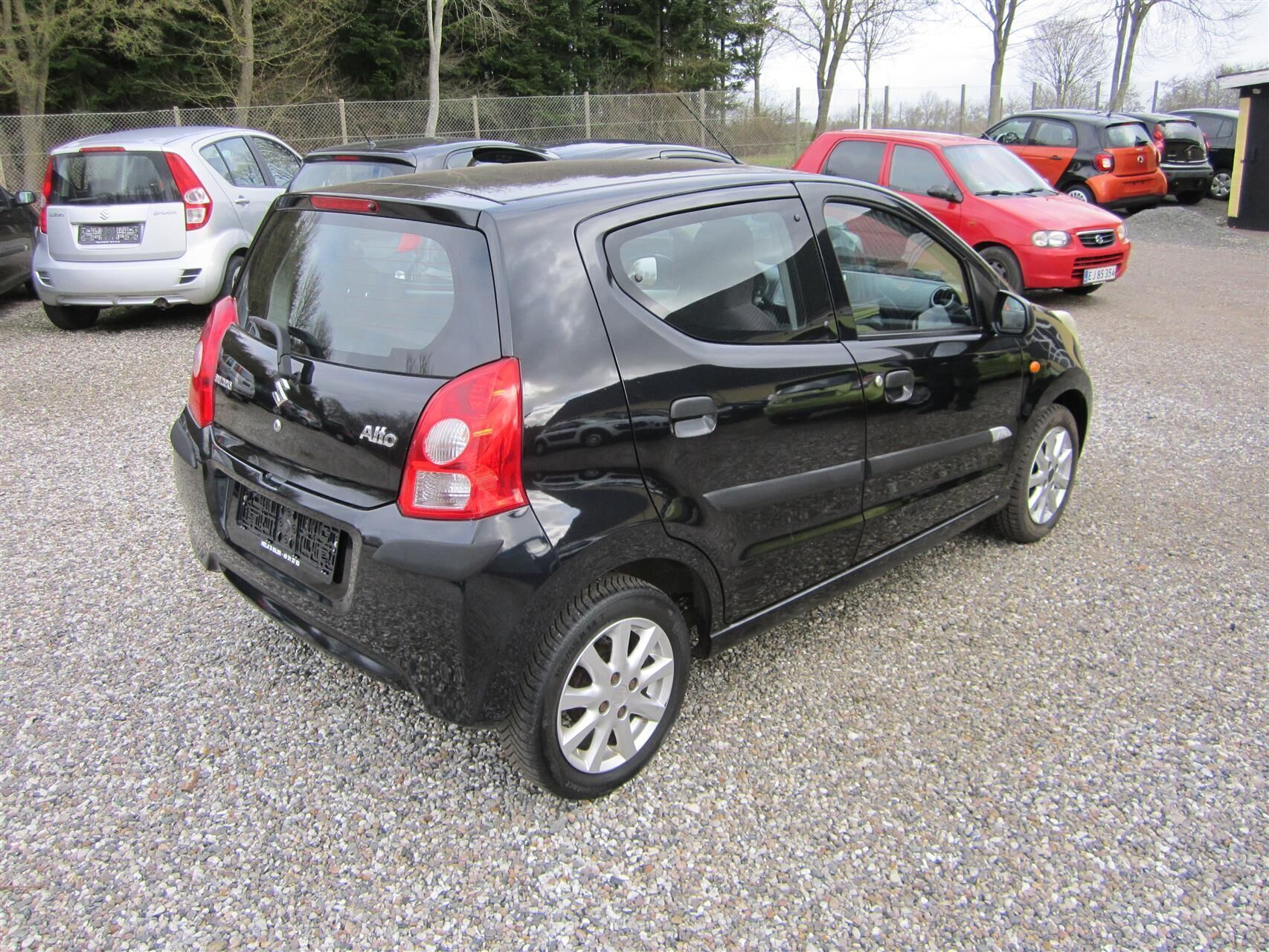 undefined Suzuki Alto fra 2010