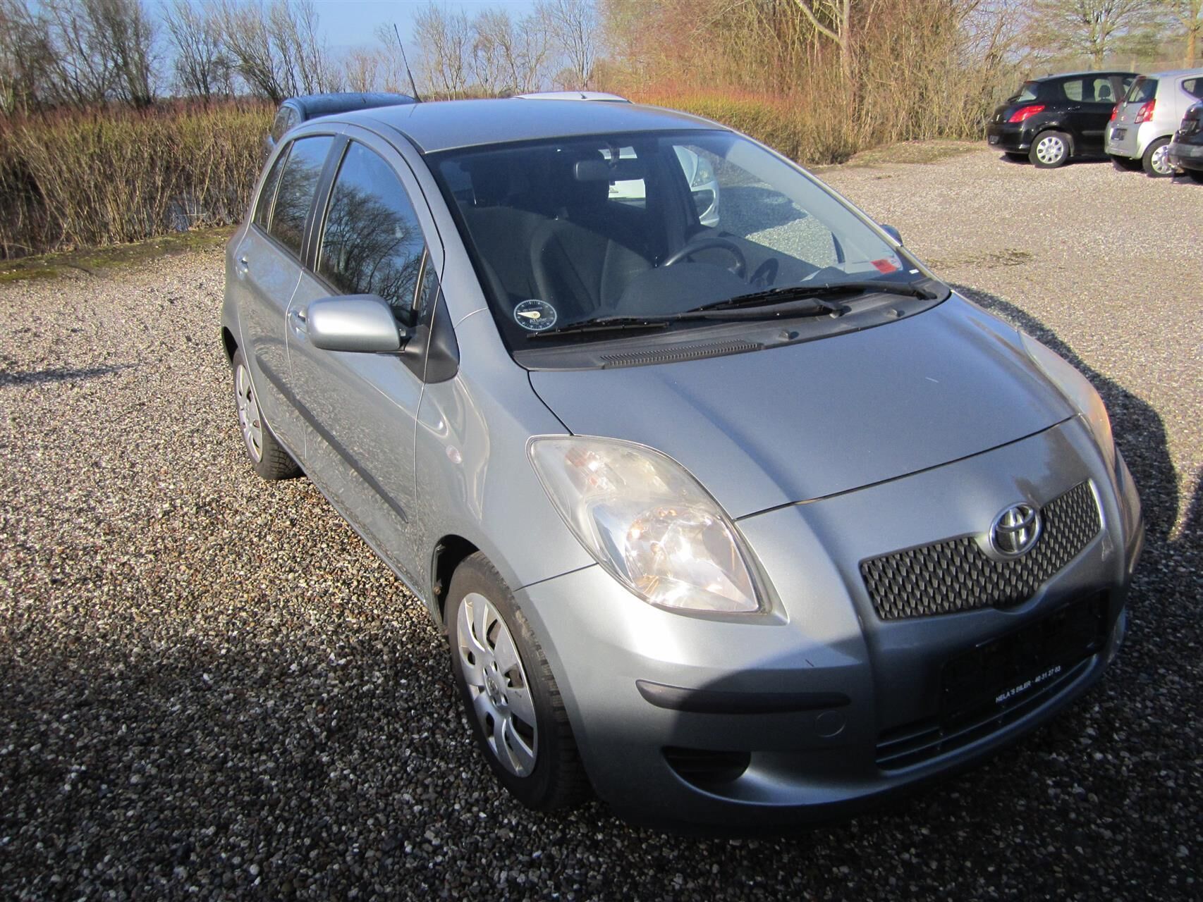 Toyota Yaris 1,3 VVT-I Linea Luna 87HK 5d