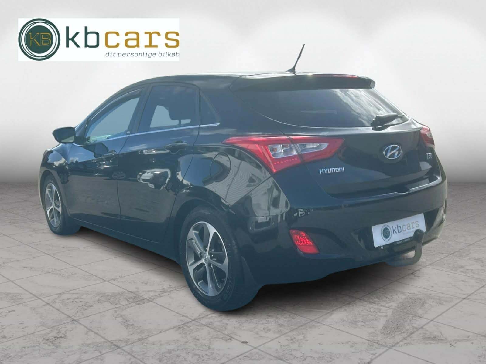 Hyundai i30 1,6 CRDi 110 EM-Edition