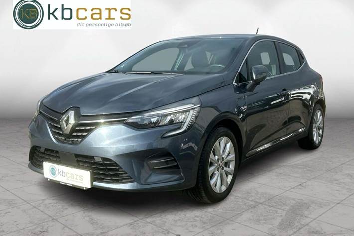 Blå Renault Clio V fra 2021 set udefra