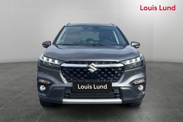 Grå Suzuki S-Cross fra 2025