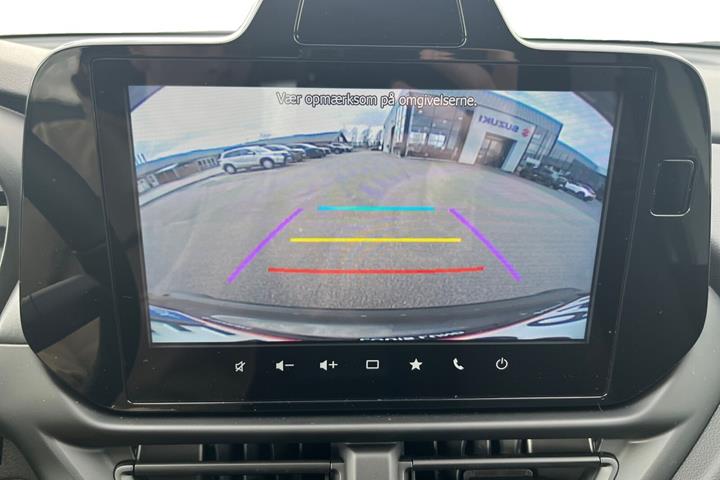 Grå Suzuki S-Cross fra 2025