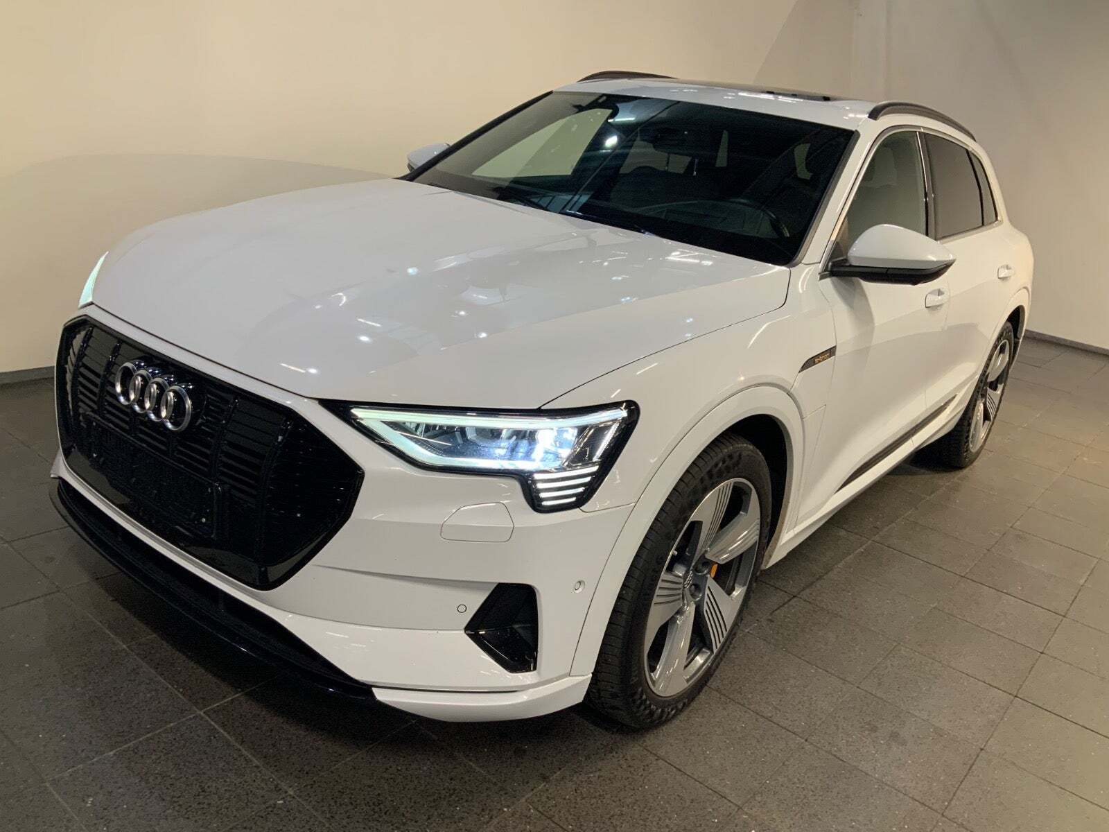 Audi e-tron 55 quattro